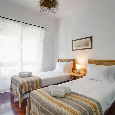 Apartment Charming Tm Flat By The Ocean With A View *